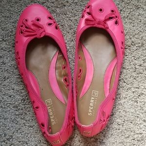 Worn once pink sperry